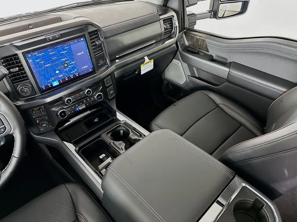 2025 Ford Super Duty F-250 SRW LARIAT