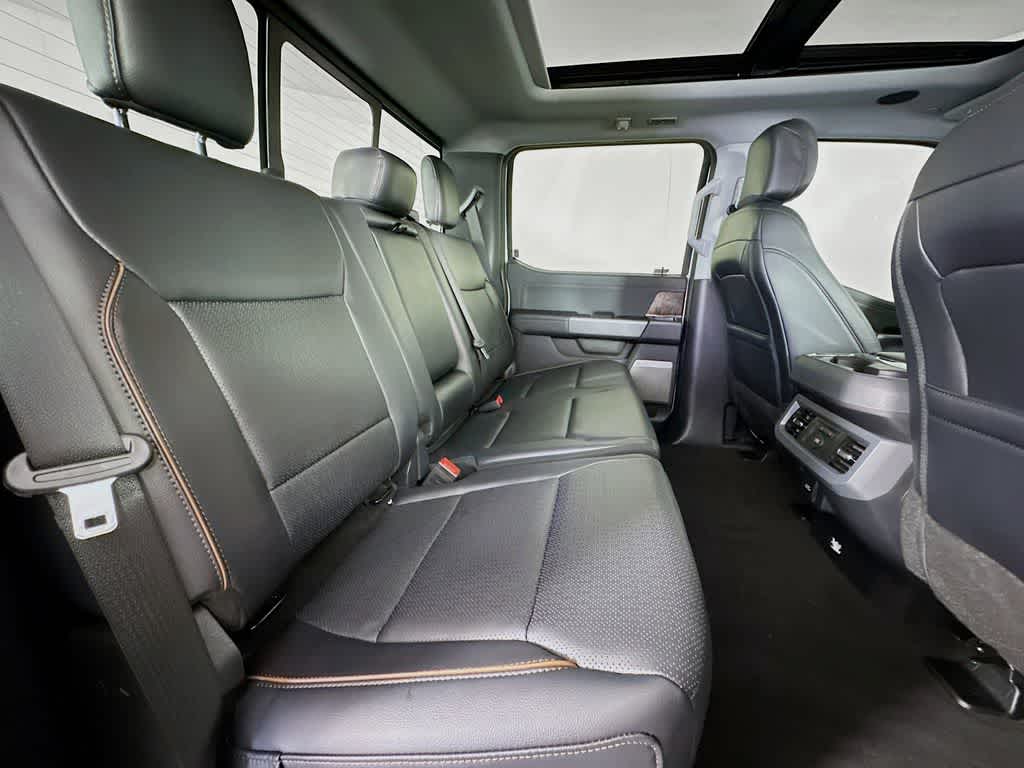 2025 Ford Super Duty F-250 SRW LARIAT