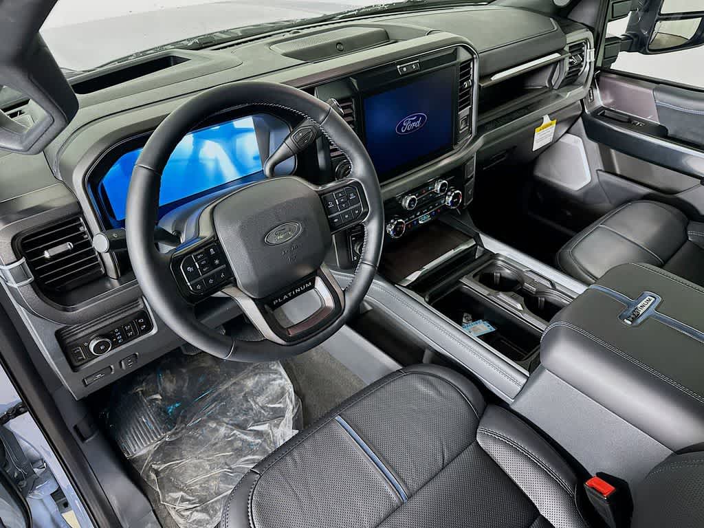 2026 Ford Super Duty F-250 SRW Platinum