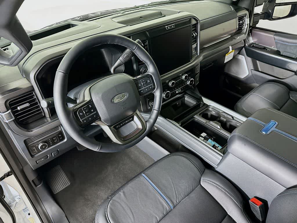 2026 Ford Super Duty F-250 SRW Platinum