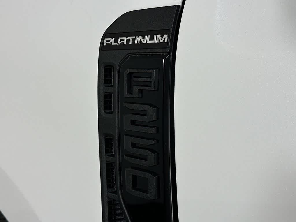 2026 Ford Super Duty F-250 SRW Platinum