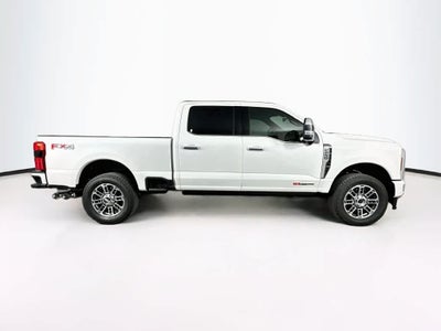 2027 Ford Super Duty F-250 SRW F-250® Platinum®
