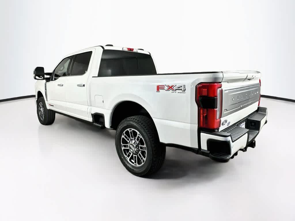 2027 Ford Super Duty F-250 SRW F-250® Platinum®