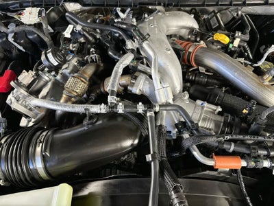 2027 Ford Super Duty F-250 SRW F-250® Platinum®