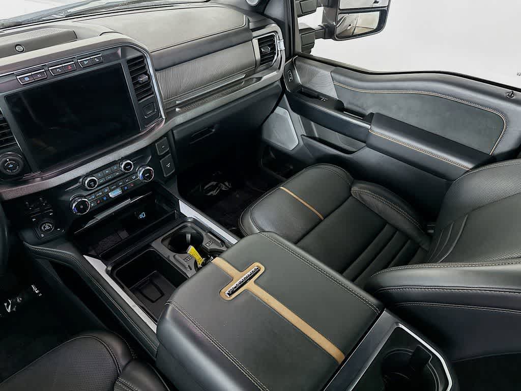 2023 Ford Super Duty F-250 SRW Platinum