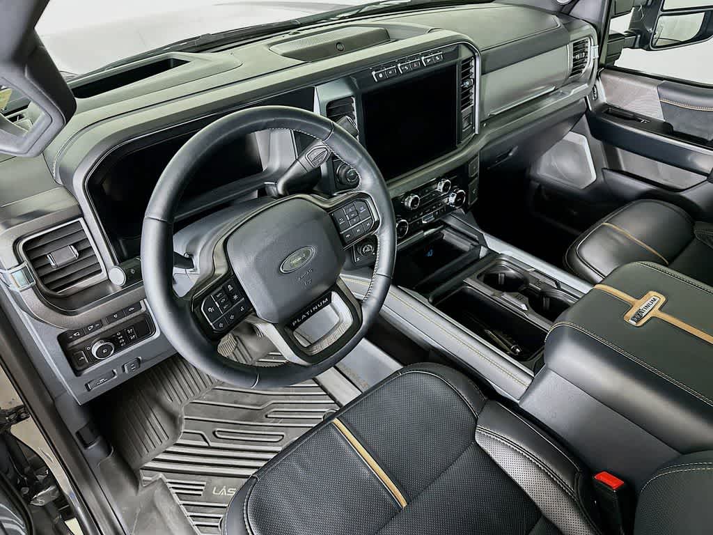 2024 Ford Super Duty F-250 SRW Platinum
