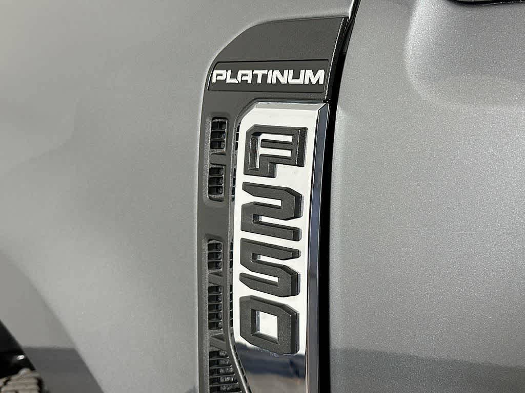 2024 Ford Super Duty F-250 SRW Platinum