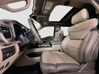 2027 Ford Super Duty F-250 SRW F-250® Platinum®
