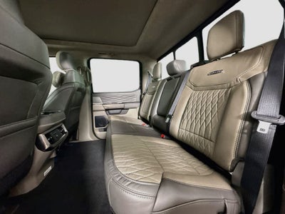 2027 Ford Super Duty F-250 SRW F-250® Platinum®