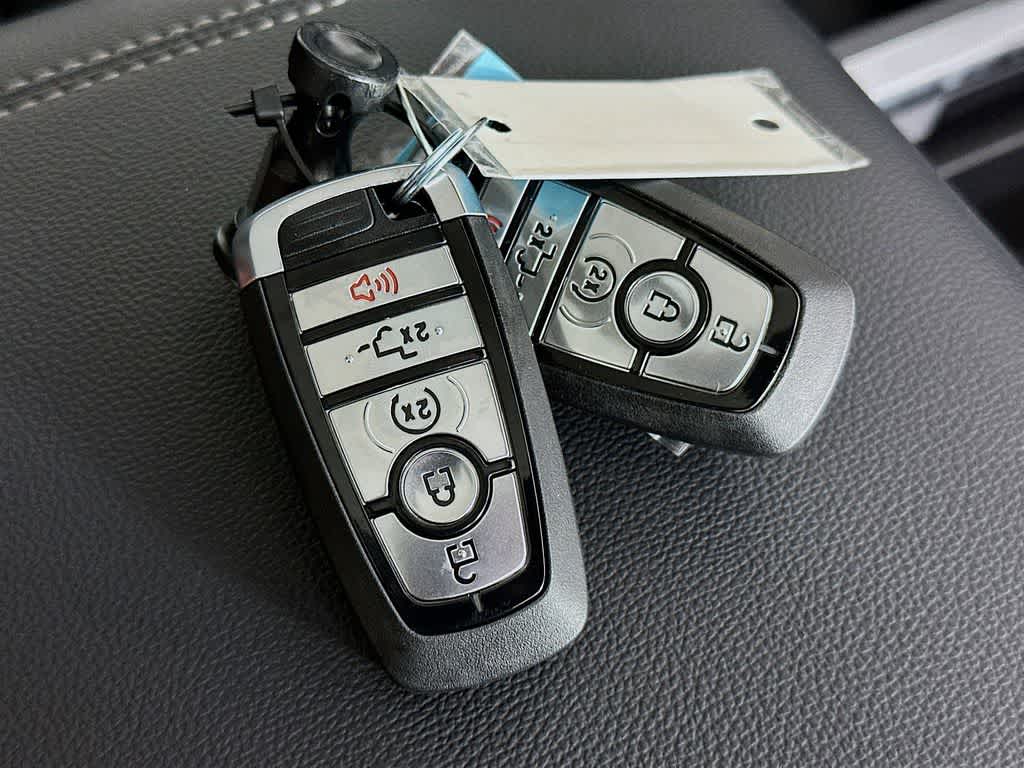 2025 Ford Super Duty F-250 SRW LARIAT