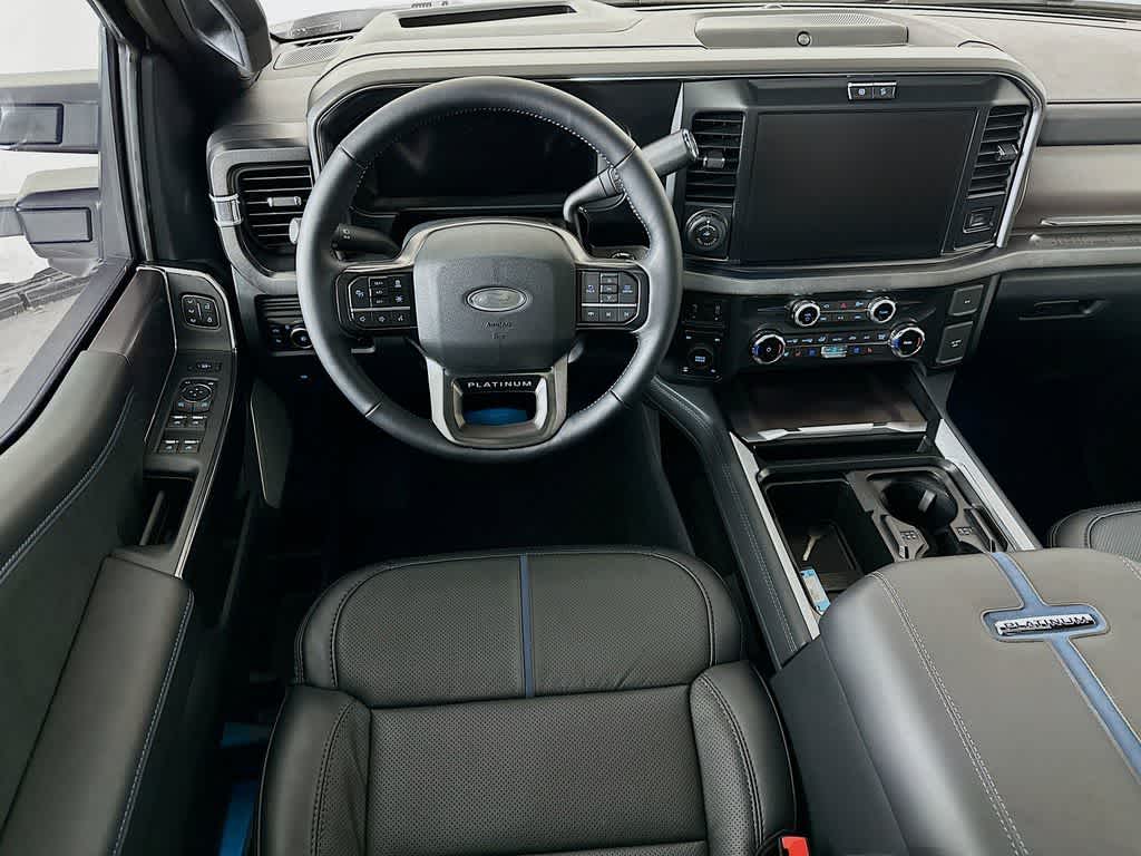 2026 Ford Super Duty F-250 SRW Platinum