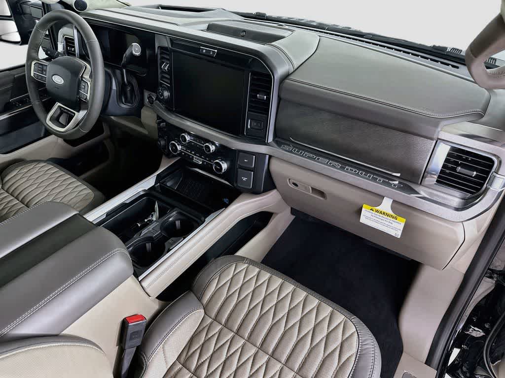 2026 Ford Super Duty F-250 SRW Platinum