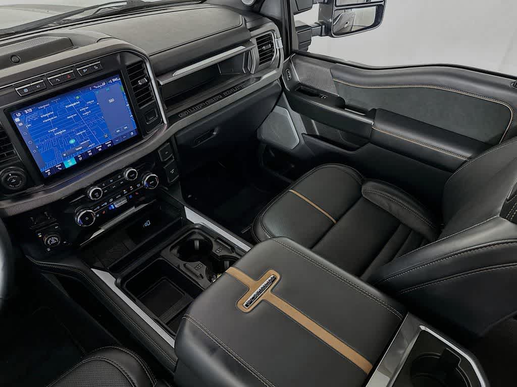 2024 Ford Super Duty F-250 SRW Platinum
