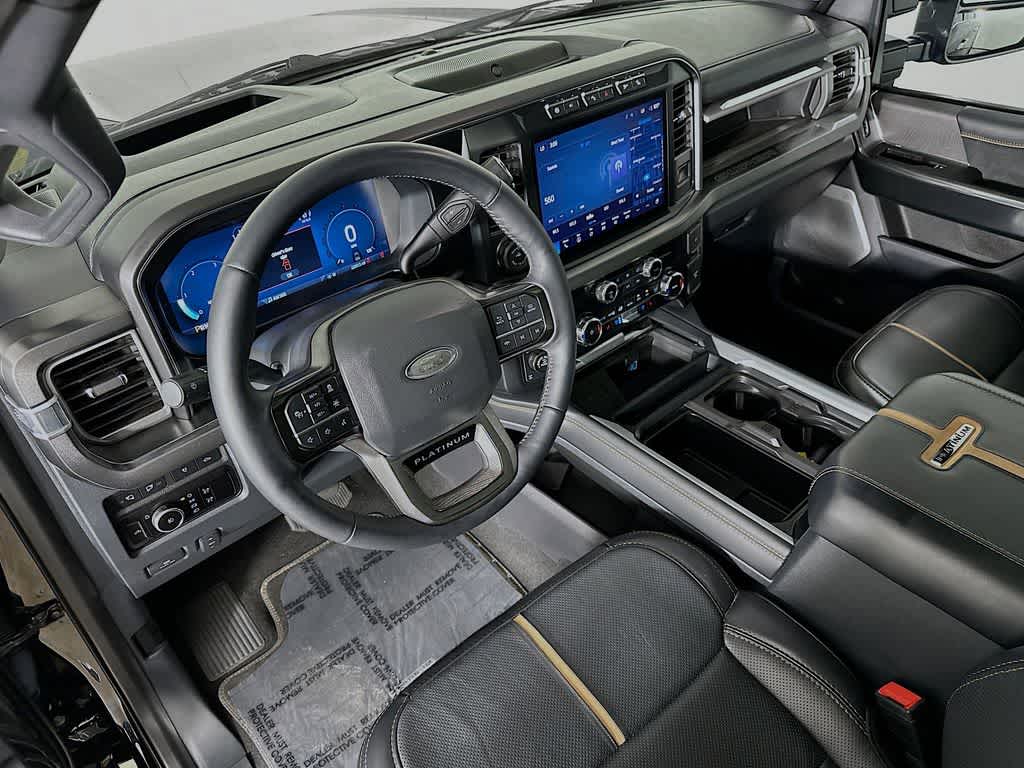 2024 Ford Super Duty F-250 SRW Platinum