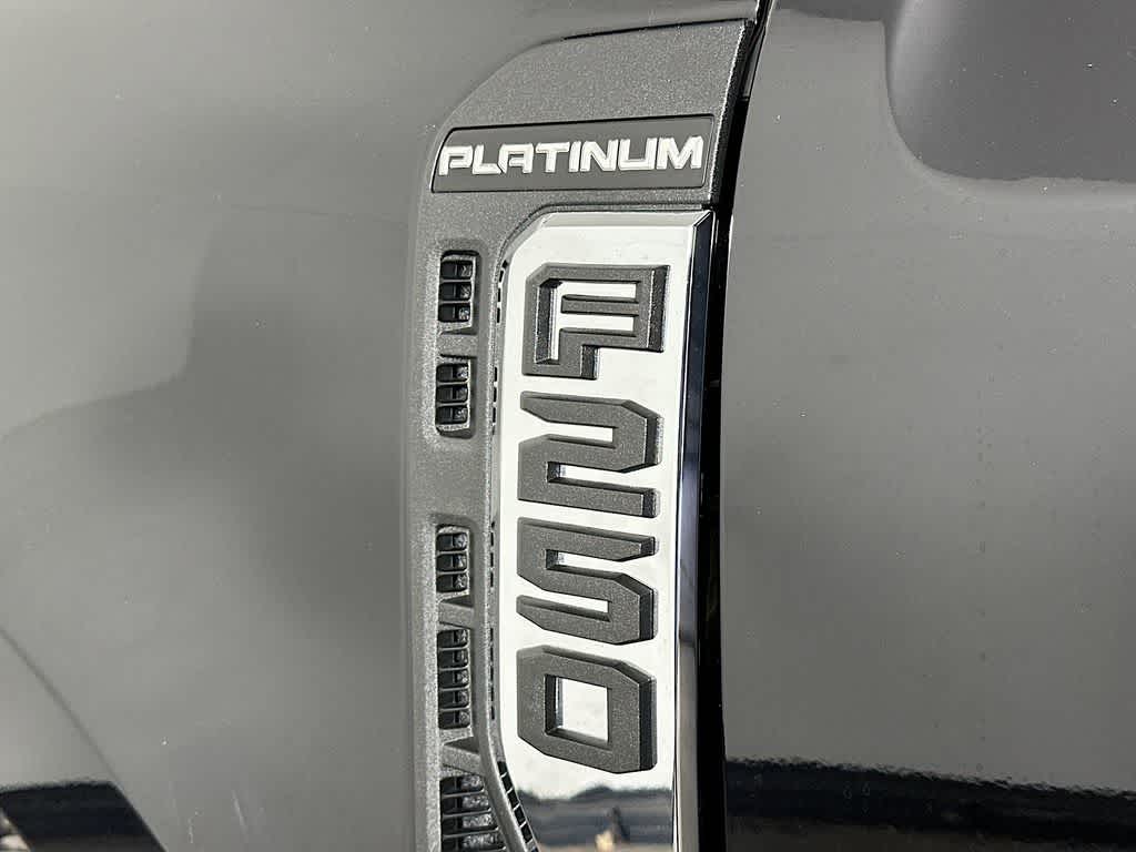 2024 Ford Super Duty F-250 SRW Platinum