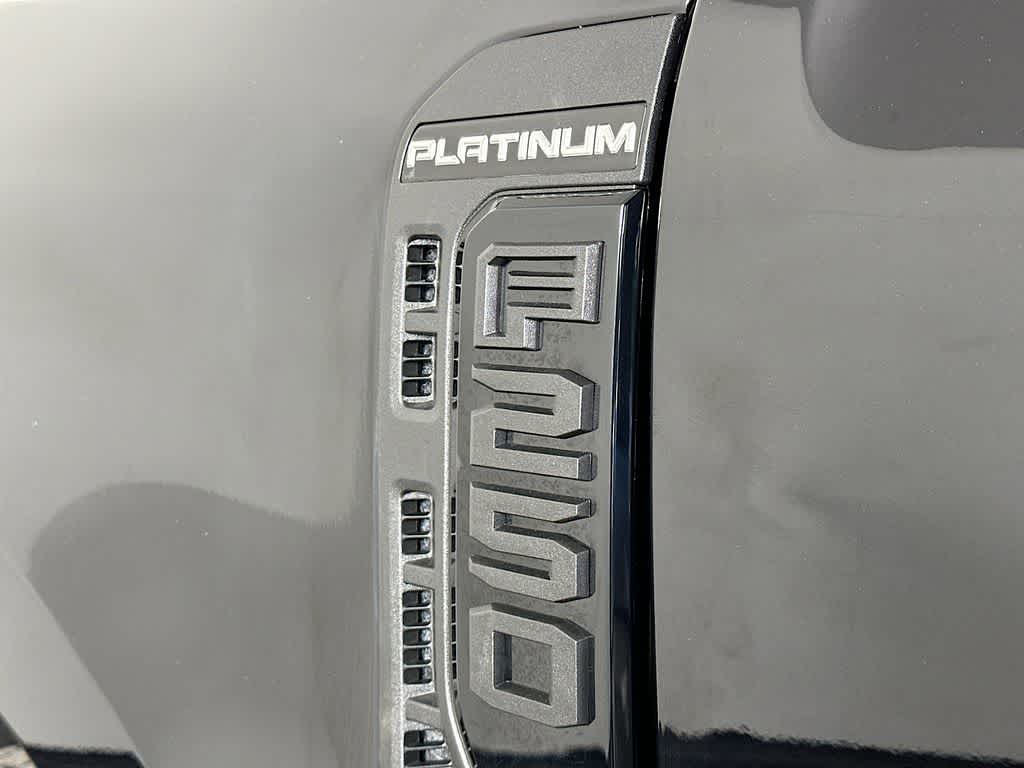 2026 Ford Super Duty F-250 SRW Platinum