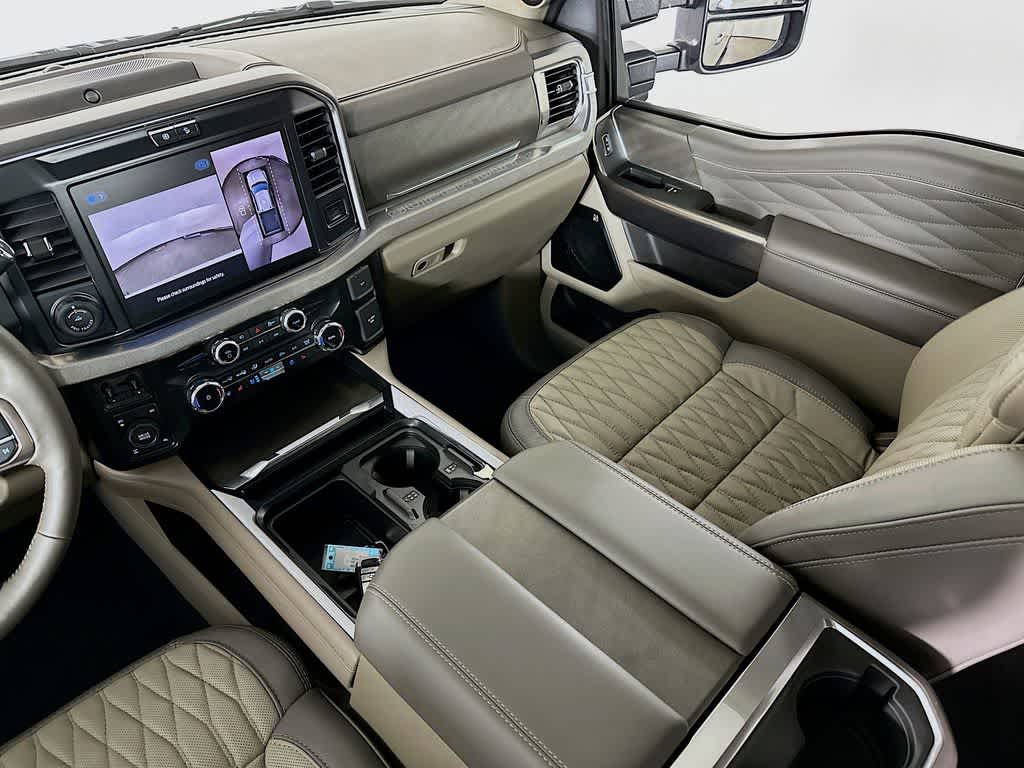 2026 Ford Super Duty F-250 SRW Platinum