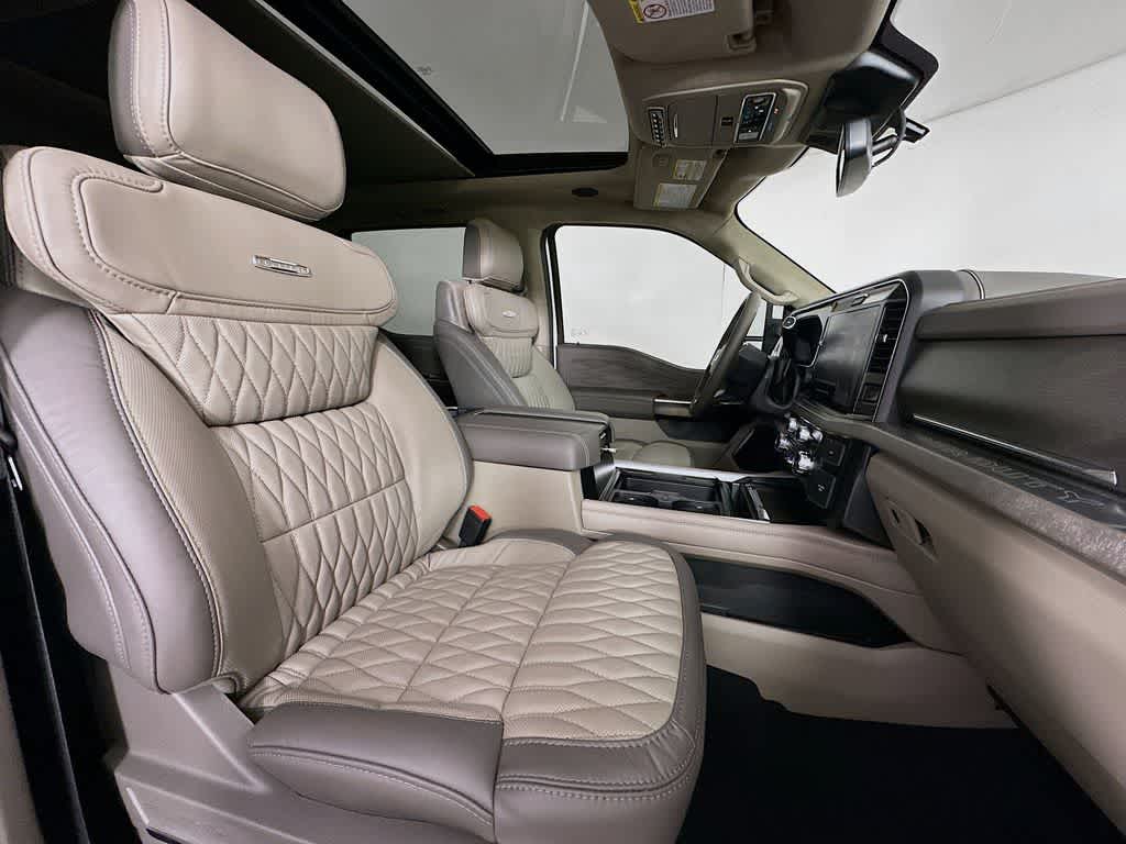 2026 Ford Super Duty F-250 SRW Platinum