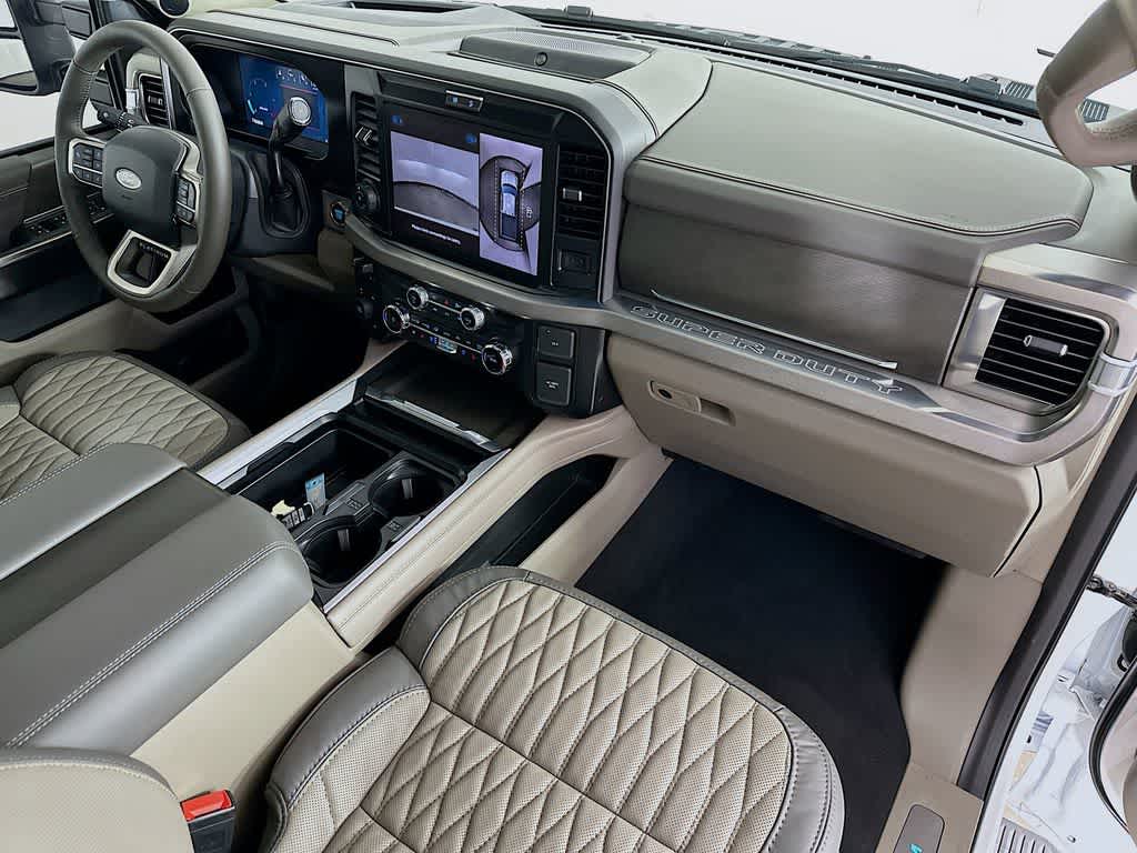 2026 Ford Super Duty F-250 SRW Platinum