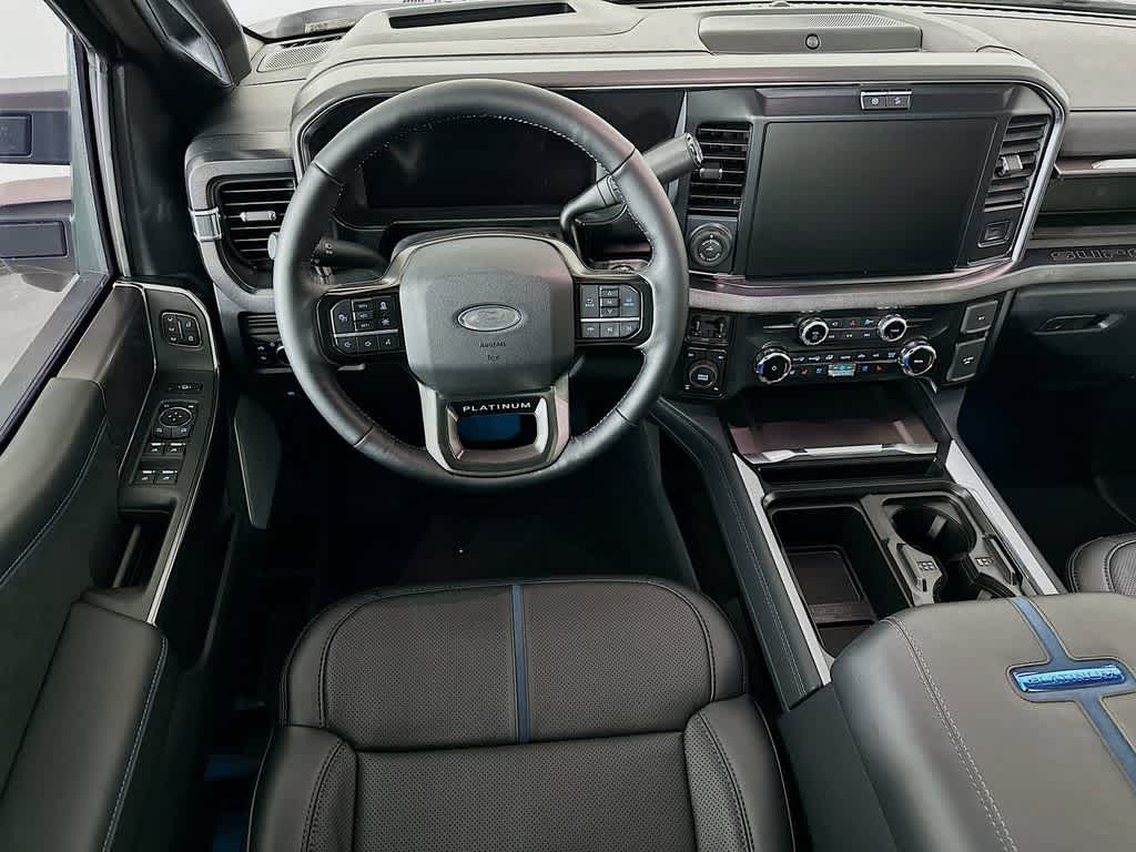 2026 Ford Super Duty F-250 SRW Platinum