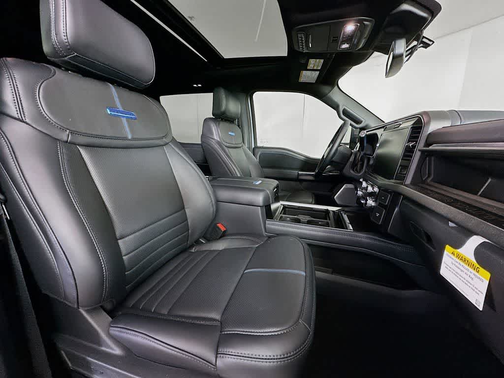 2026 Ford Super Duty F-250 SRW Platinum