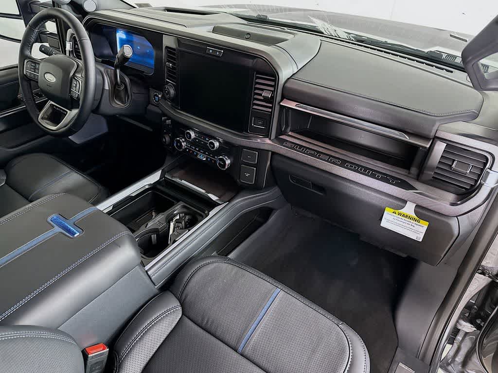 2026 Ford Super Duty F-250 SRW Platinum