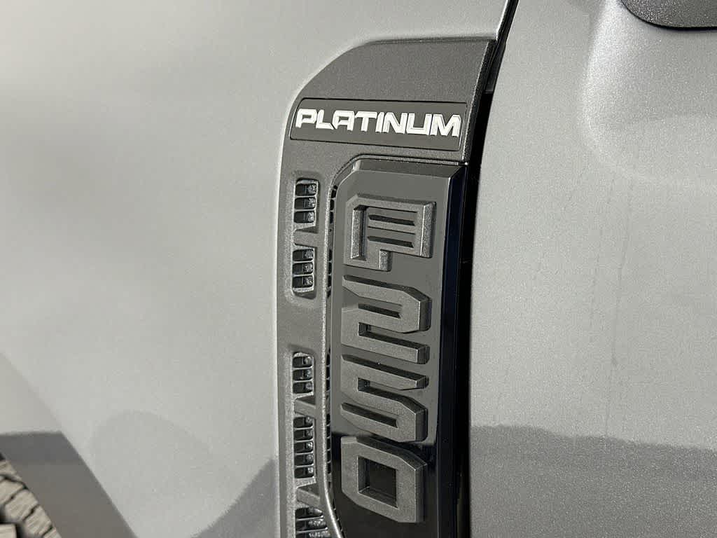 2026 Ford Super Duty F-250 SRW Platinum