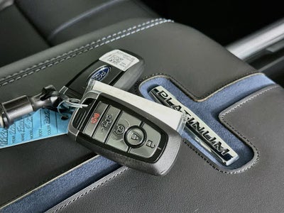 2026 Ford Super Duty F-250 SRW Platinum