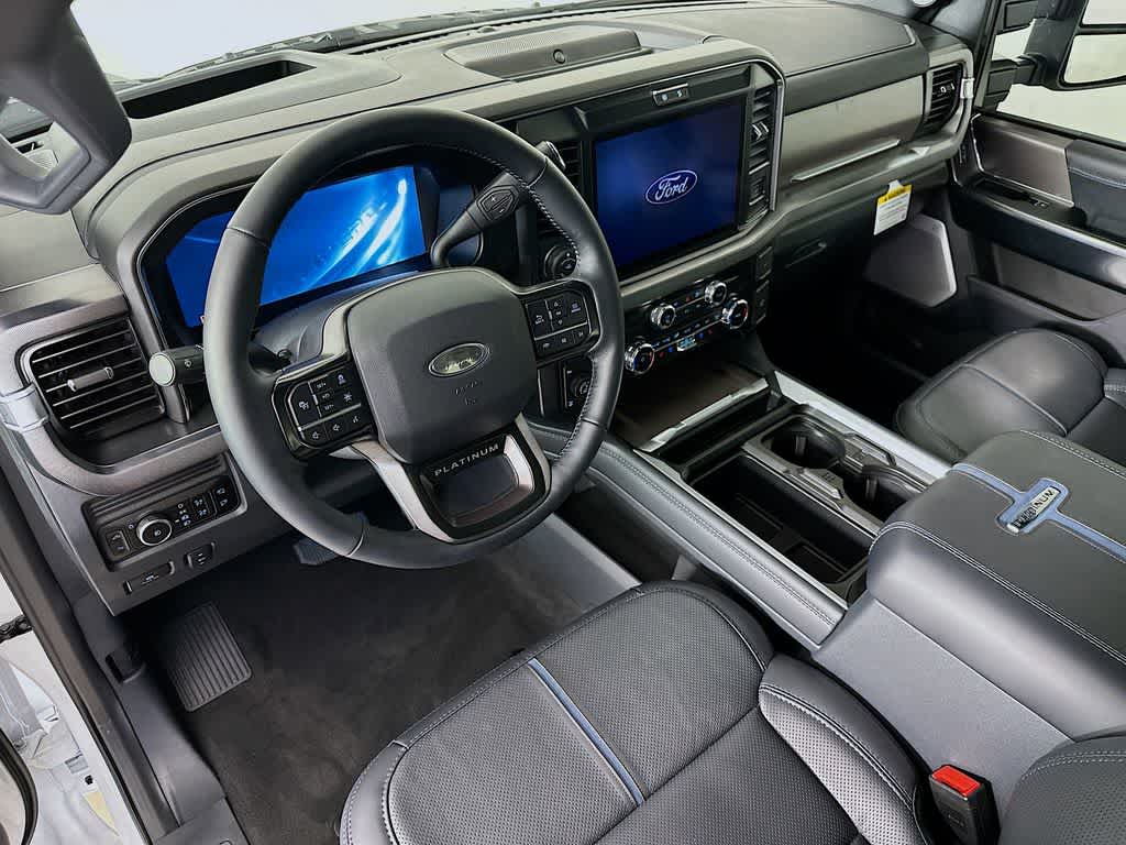 2026 Ford Super Duty F-250 SRW Platinum