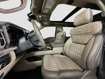 2027 Ford Super Duty F-250 SRW F-250® Platinum®