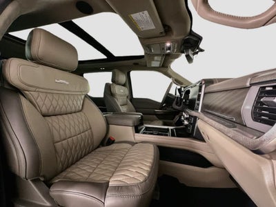 2027 Ford Super Duty F-250 SRW F-250® Platinum®