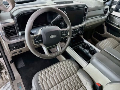 2027 Ford Super Duty F-250 SRW F-250® Platinum®
