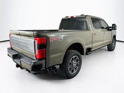 2027 Ford Super Duty F-250 SRW F-250® Platinum®