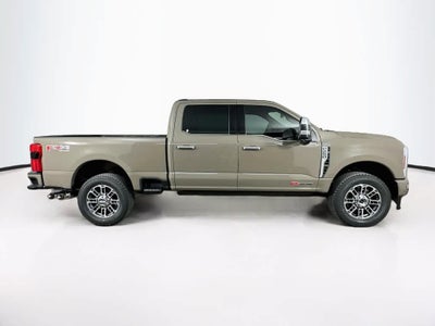 2027 Ford Super Duty F-250 SRW F-250® Platinum®