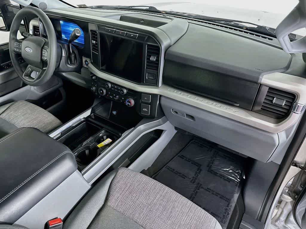 2024 Ford Super Duty F-250 Pickup XLT