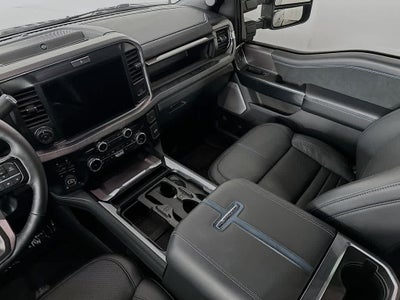 2026 Ford Super Duty F-250 SRW Platinum