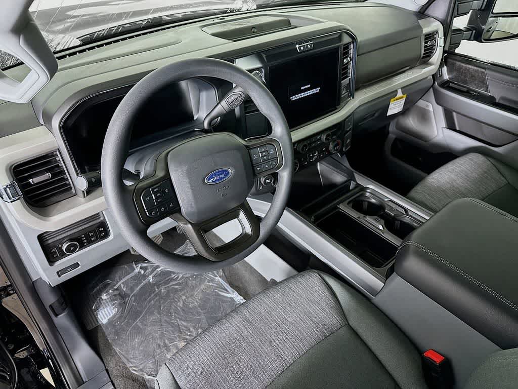 2026 Ford Super Duty F-250 SRW XLT