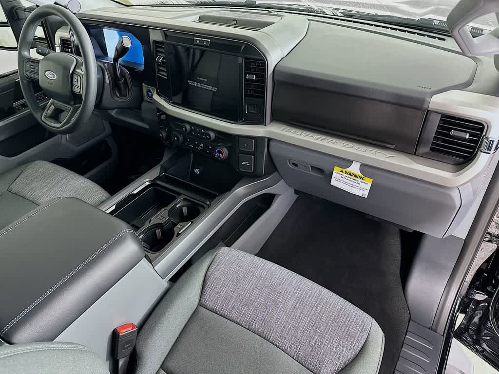 2026 Ford Super Duty F-250 SRW XLT