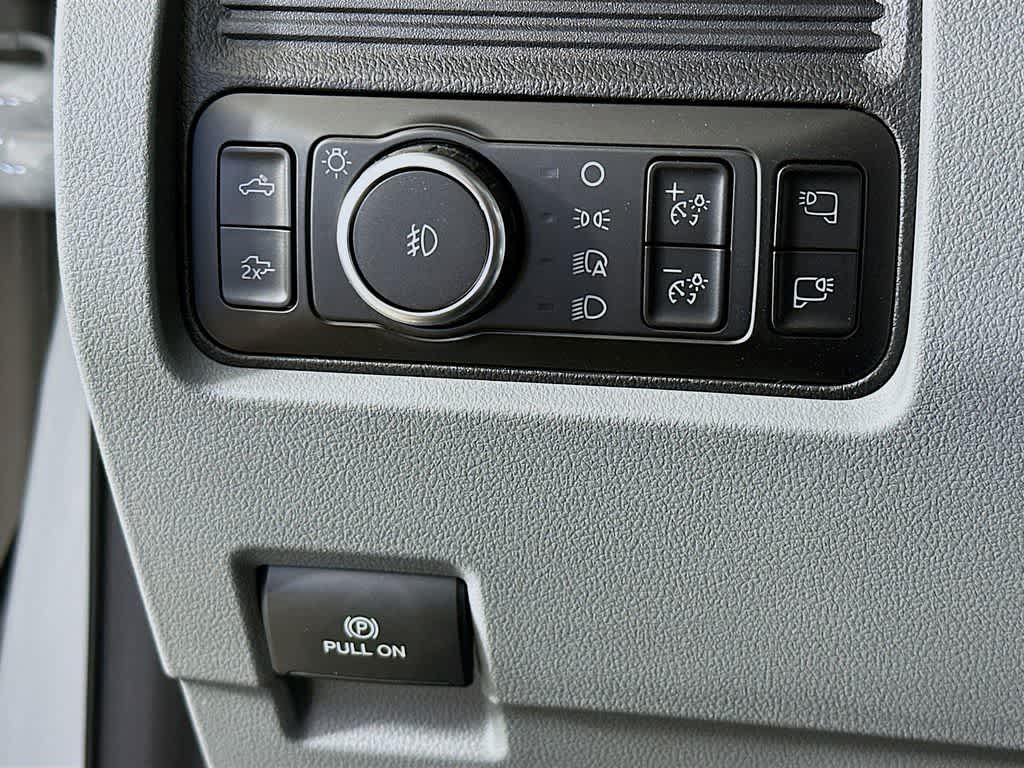 2026 Ford Super Duty F-250 SRW XLT