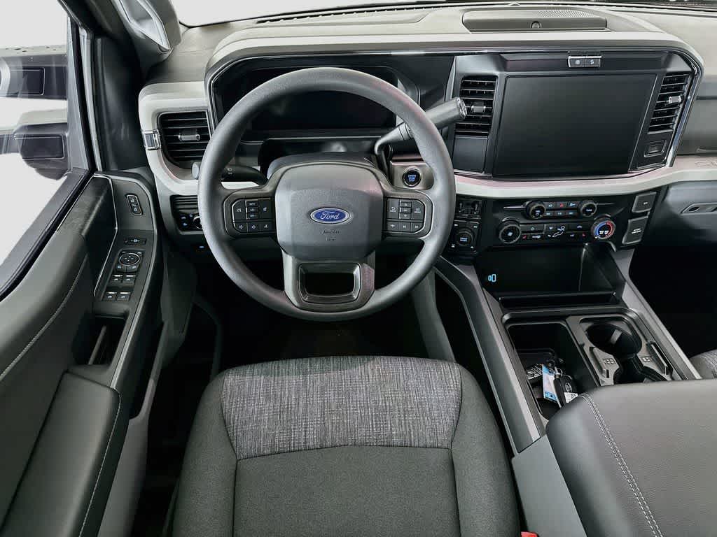 2026 Ford Super Duty F-250 SRW XLT