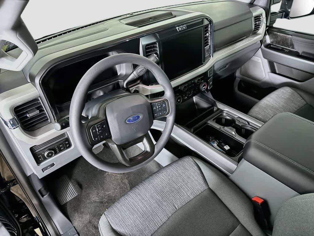 2026 Ford Super Duty F-250 SRW XLT