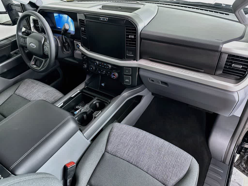 2026 Ford Super Duty F-250 SRW XLT