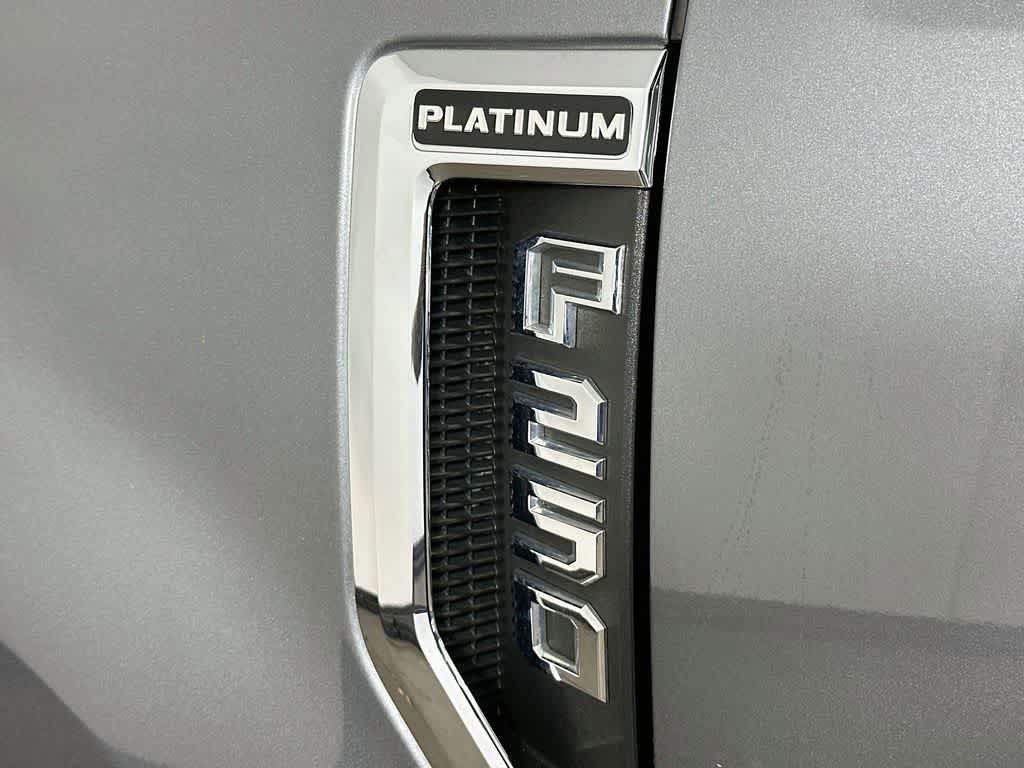 2022 Ford Super Duty F-250 SRW Platinum