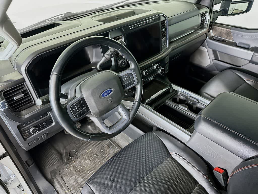 2023 Ford Super Duty F-250 SRW LARIAT