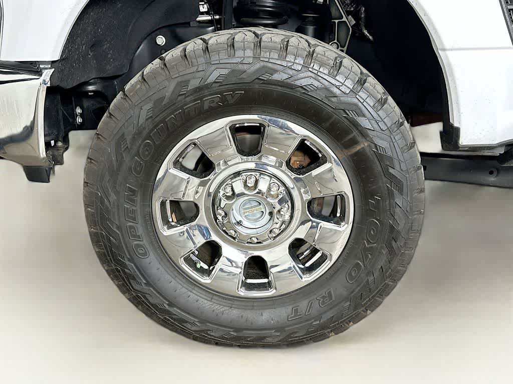 2023 Ford Super Duty F-250 SRW LARIAT