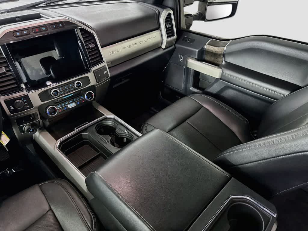 2022 Ford Super Duty F-250 SRW LARIAT