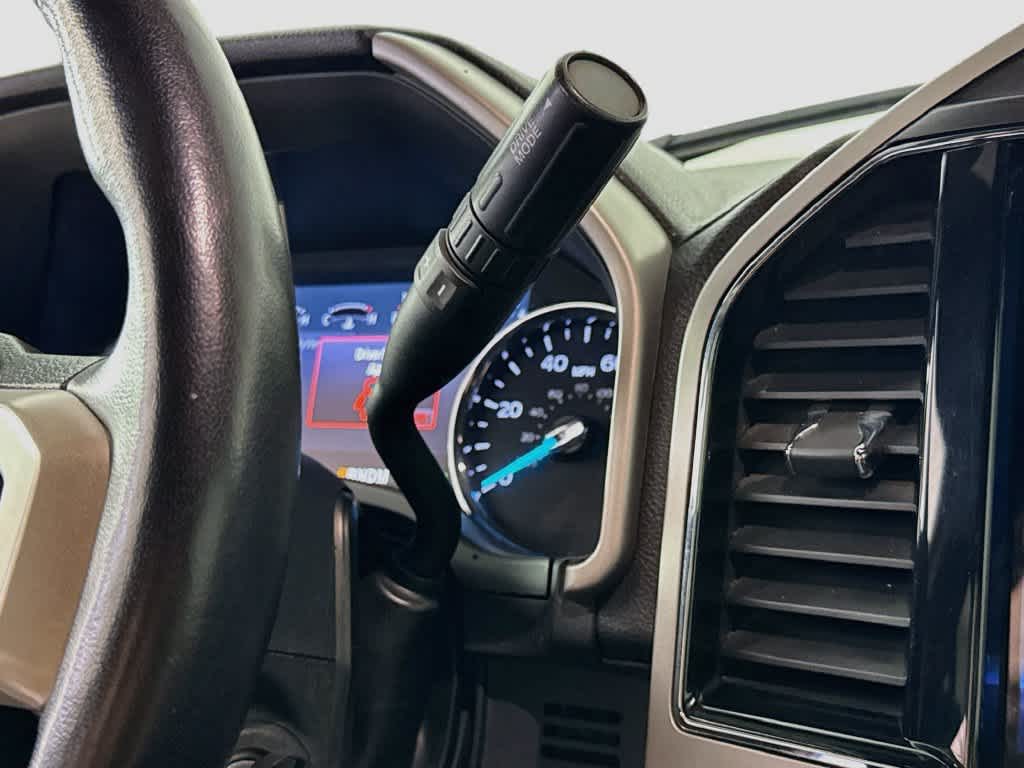 2022 Ford Super Duty F-250 SRW LARIAT