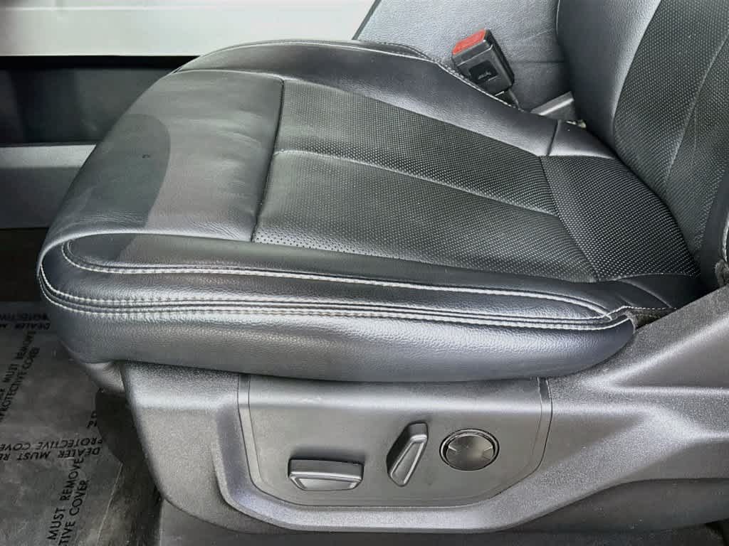 2022 Ford Super Duty F-250 SRW LARIAT
