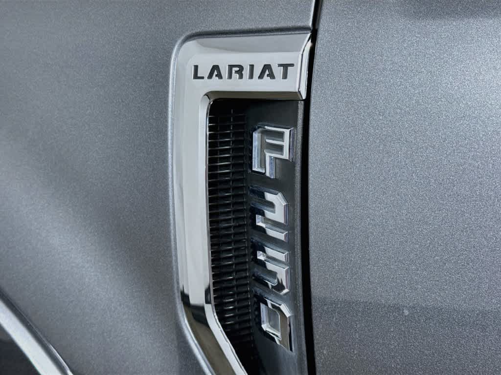 2022 Ford Super Duty F-250 SRW LARIAT