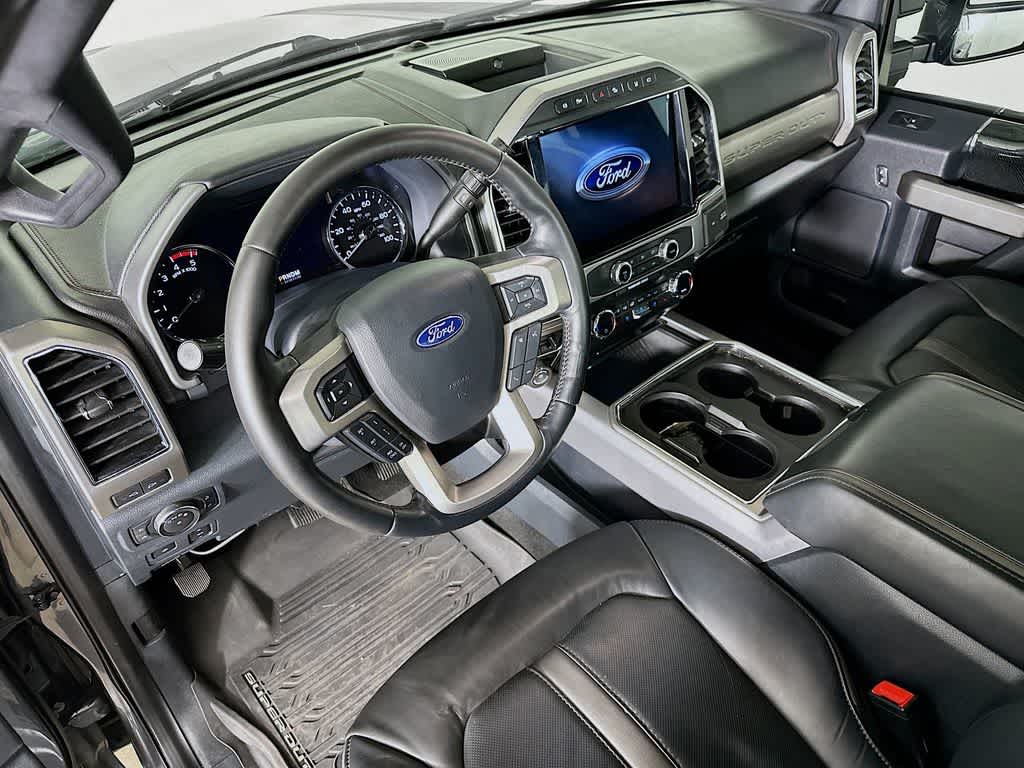 2022 Ford Super Duty F-250 SRW Platinum